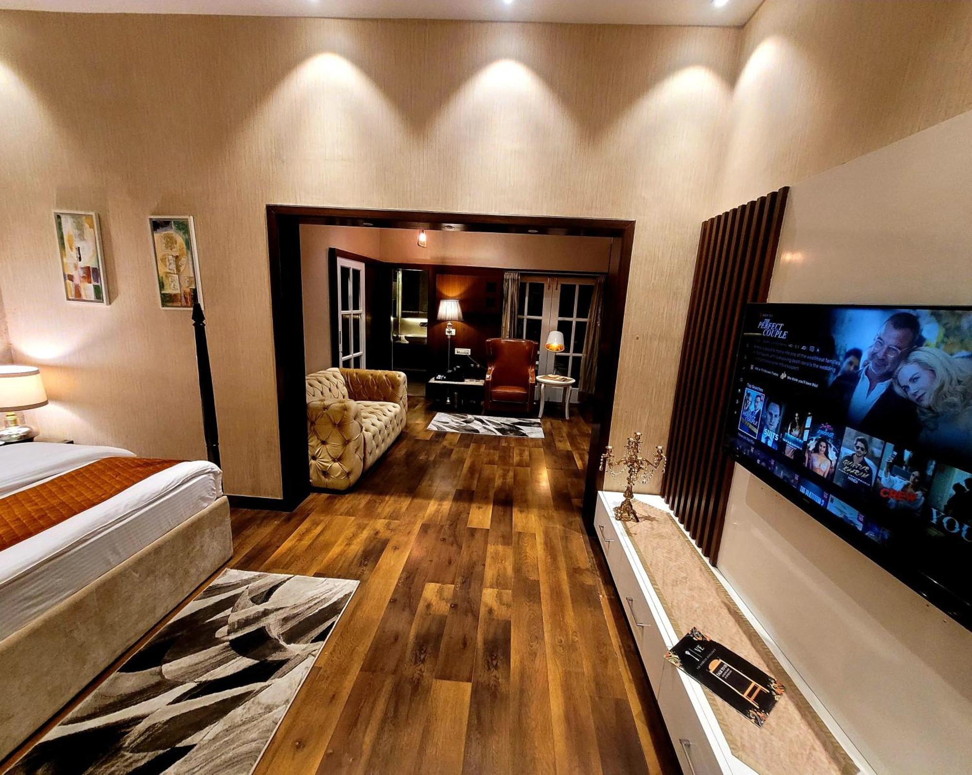 Victorian Elegance Luxury Stays Amritsar Buitenkant foto