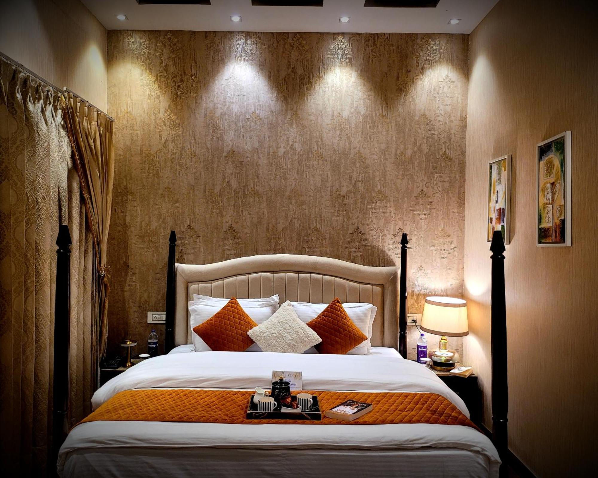Victorian Elegance Luxury Stays Amritsar Buitenkant foto